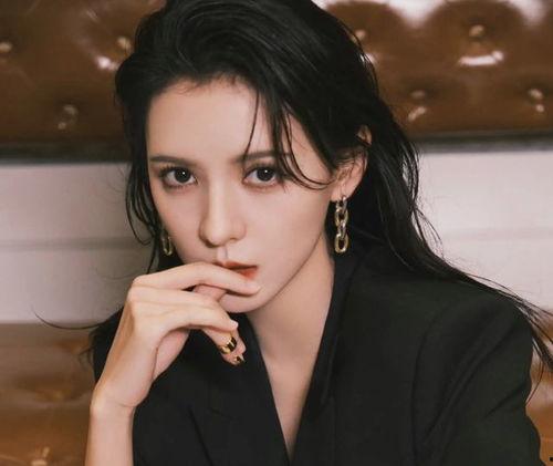 娱乐吃瓜张予曦,娱乐圈吃瓜达人，揭秘娱乐圈幕后故事